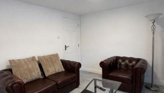 Two Bedroom Apartment in Prime Location - Foto 4