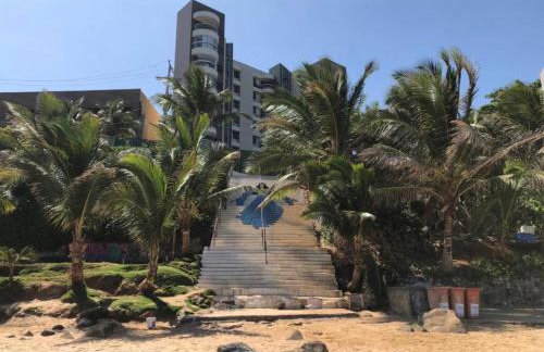 Lindo Pé na Areia, na Praia do Buracão - Rio Vermelho - Foto 43