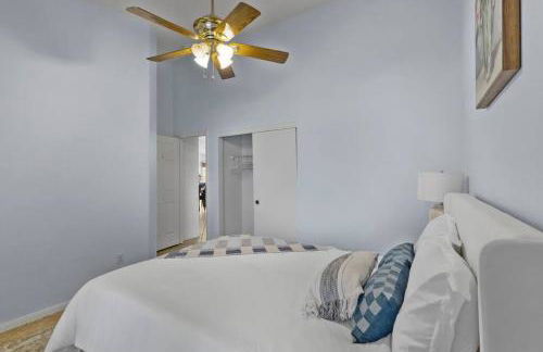 Vegas Retreats Pool, Arcade, Fun, 10min from Airport and the Strip - Foto 7