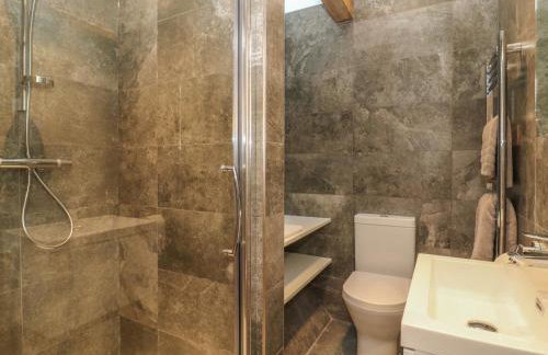 Ploughman's Rigg - Photo 13