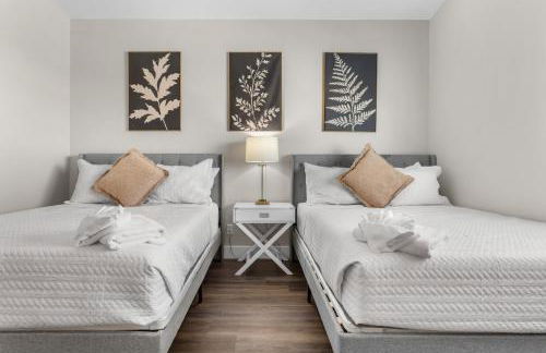 Cozy 5BR with Games and Pool for All - Foto 45