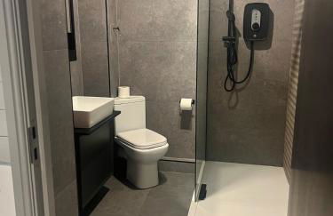 Stylish - 1 bed apartment in Jesmond - Photo 2