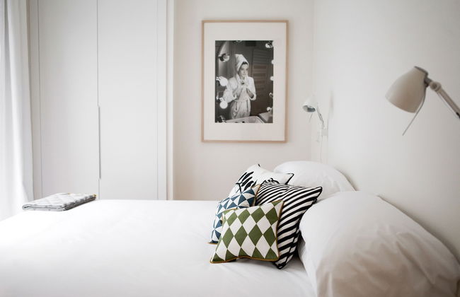 60 Balconies Art - Photo 13