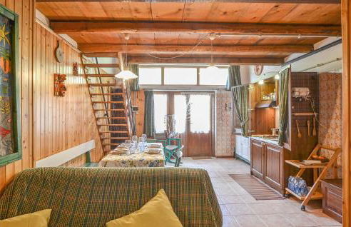 1 Bedroom Beautiful Home In Taipana - Photo 11