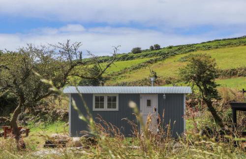 Bosulla Shepherds Hut - Photo 25