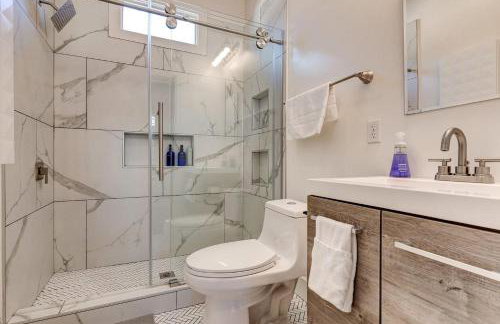 Uptown 3BR w Fenced Yard Near Magazine - Photo 21