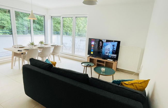 Luxury Green Penthouse Terrace & Parking - Photo 7