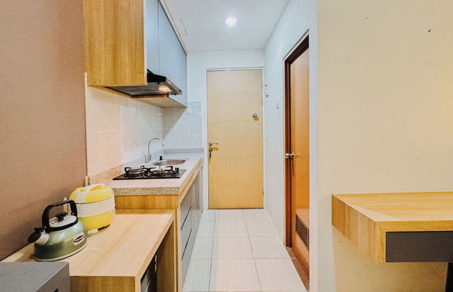 Warm And Tidy Studio At Bale Hinggil Apartment - Foto 8