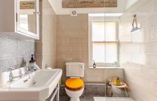 Spacious Country Cottage Sleeps 7, Air Con, Fire Pit & Dog Friendly close to Bath - Foto 20