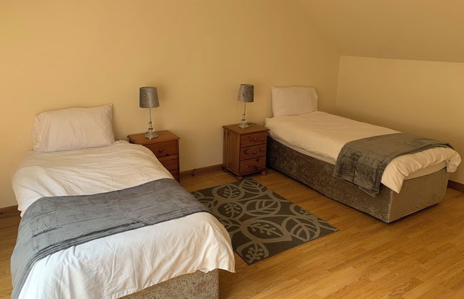 Captivating 5-bed Cottage With Private hot tub - Foto 6