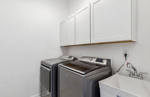 Landmark Lakehouse - luxury living in PLX - Foto 40