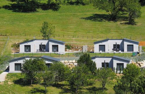 Les Lodges du Revermont - Foto 2