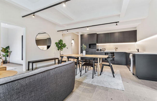 Clausen Hideaway Modern Apartment ID211 - Photo 25