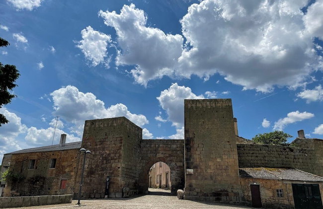 Casa de Sampaio, Castelo Mendo - Foto 66