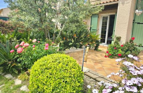 Studio Soleil - Piscine, Parking, Jardin, Calme, Wifi, 2 personnes - Foto 4