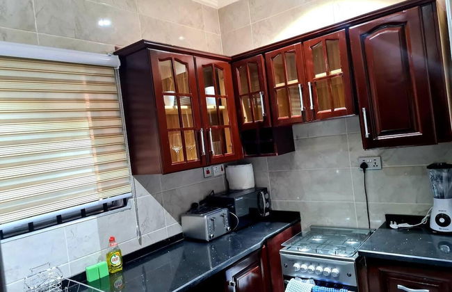 Gorgeous, Quiet & Comfy-close to Highway-parking - Foto 10