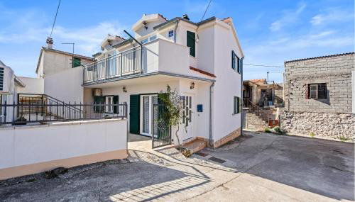 2 Bedroom Gorgeous Apartment In Vezac - Foto 4