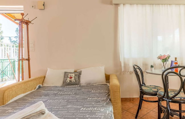 Alluring Cottage in Porto Rafti With Balcony - Foto 14