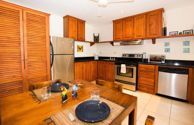 Charming unit that sleeps 4 - with pool - walking distance from Brasilito Beach - Photo 15