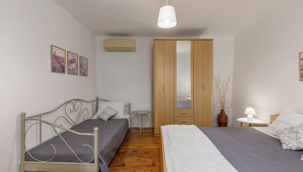 House Papinka With Private Pool & Garden - Foto 3, Quarto