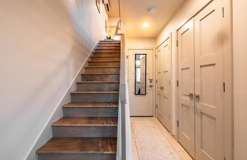 Rooftop access and Views Lake Union Lookout - Photo 20