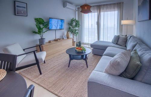 Beachside Retreat with Private Terrace - Foto 34