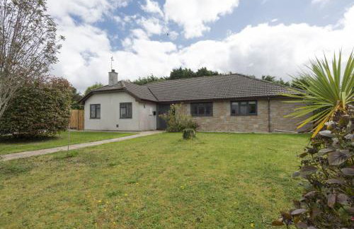 Tre Lowen, Goonhavern, Perranporth - Free Parking - Free Wifi - Games Room - Foto 9