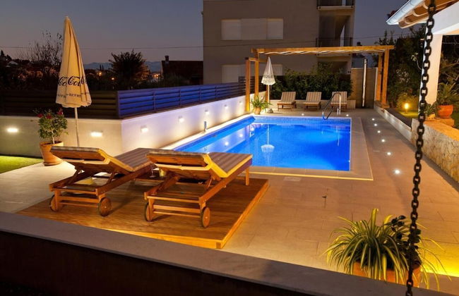 Spacious Apartment Milly With Pool - Foto 16