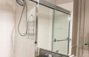 2BR Downtown Convention Center Near Attractions - Foto 32