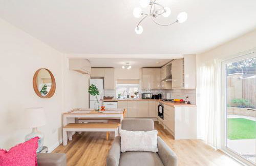 Modern 3-Bedroom 2-Bathroom Flat with Garden at Hanwell - Foto 6