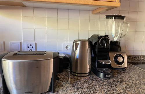 Sunny Retreat with Stunning View - Foto 38