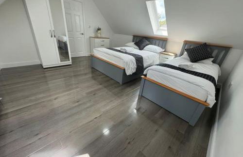 5-Bedroom Cottage in New Waltham, Grimsby - Photo 4