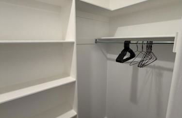 Cozy & Comfy Mountain-View Home Airport 15 min - Foto 29