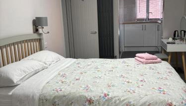 Central Hotel - Photo 5