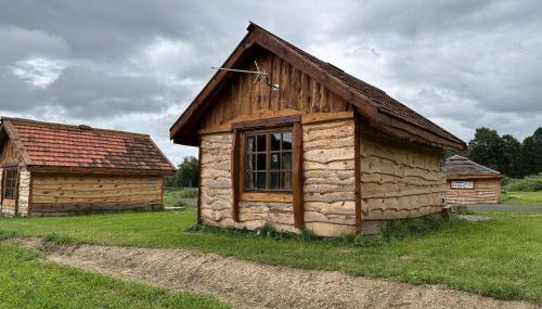 Domki wędkarskie nad Stawami Pirania - Foto 4