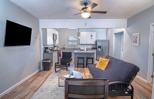 Magnificent Large Home Near Downtown - Foto 21