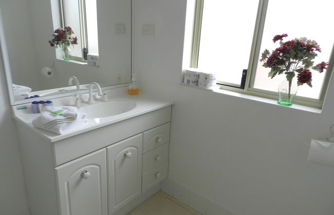 Harbourside Motel - Photo 35