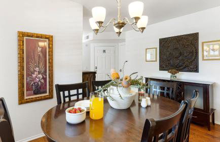 Coastal Retreat w Pool Spa BBQ Near Beaches Golf Courses Ritz Pointe Condo by AvantStay - Foto 8