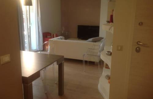 Appartamento zona porto a 10 mn a piedi dal mare - Foto 5