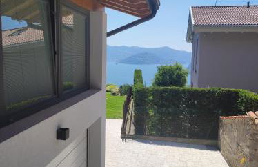 Luminoso appartamento vista lago - Photo 1