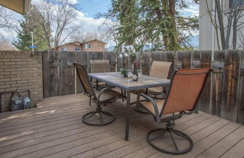 5 bedroom, 7 beds, 3 bath - Sleeps 12, Great for Families - Photo 6