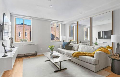 3BR Penthouse with Massive Private Rooftop - Foto 7