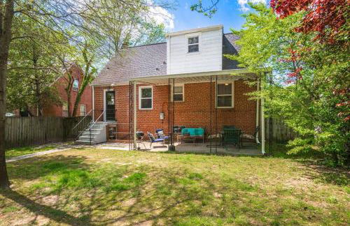 Private House + Yard Central Location to all RVA - Foto 10