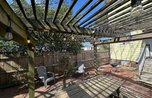 Newly Renovated 3BDR with Backyard Starland District - Foto 28