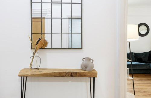 Beech Suite - Private Location with 85 inch Cinema TV & Parking - Foto 15