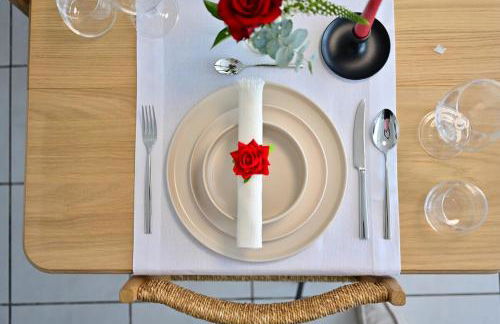 Beautiful Spacious 5 Room Apt in City Center that Sleeps 10 - Foto 14