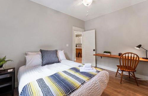 Cozy Chic Home in Downtown Loveland! - Foto 36