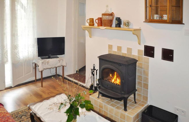 Holiday Home With Fireplace and Private Garden - Foto 13