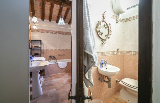 5 bedroom House in San Gimignano with private pool and garden - Photo 36