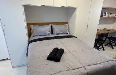 Flat Super Luxo - Central - Otima localizacao - Novo - Foto 4